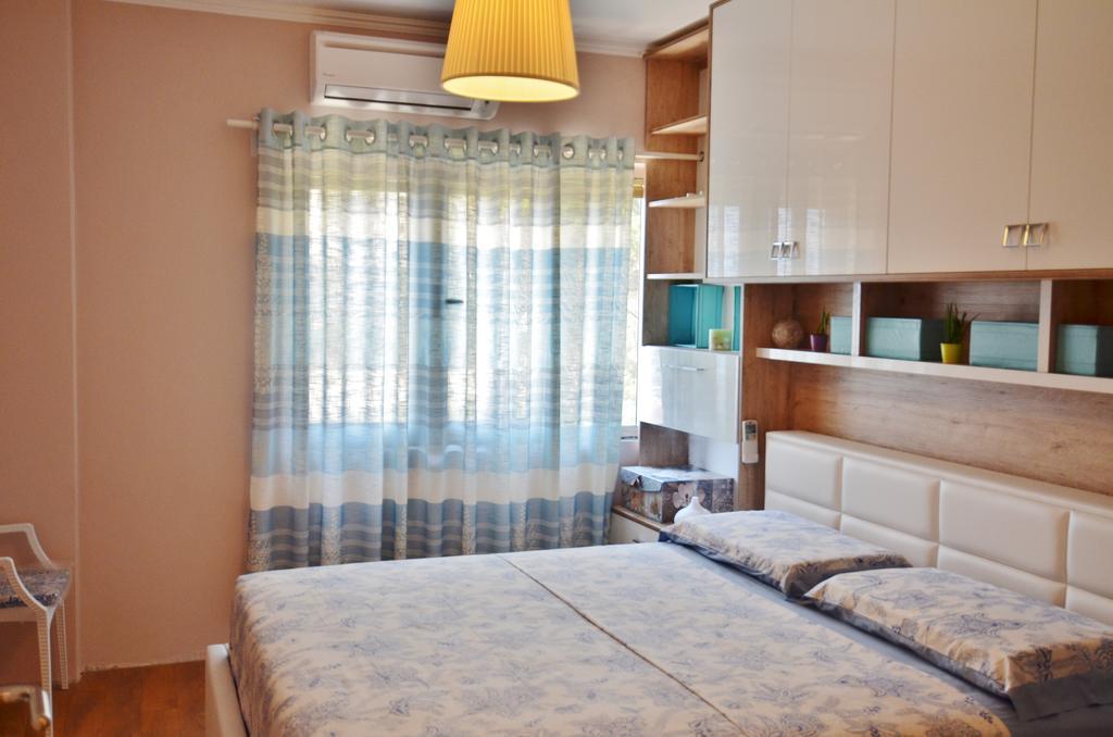 West Beach Apartment Dıraç Dış mekan fotoğraf