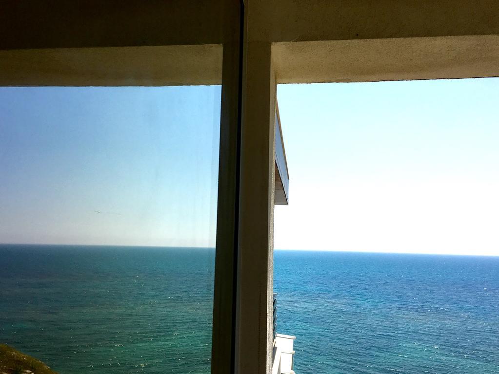 West Beach Apartment Dıraç Dış mekan fotoğraf