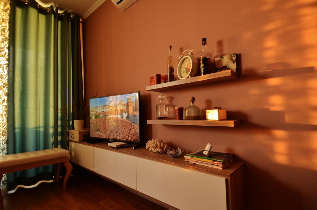West Beach Apartment Dıraç Dış mekan fotoğraf
