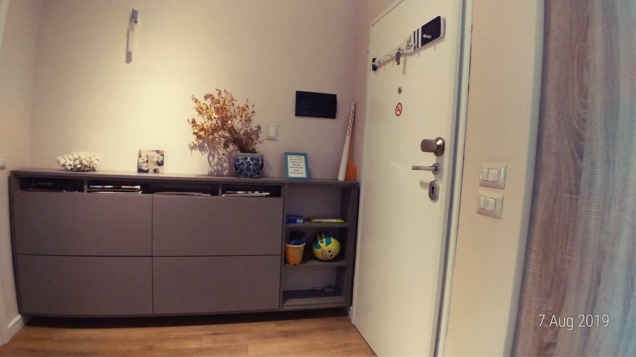 West Beach Apartment Dıraç Dış mekan fotoğraf
